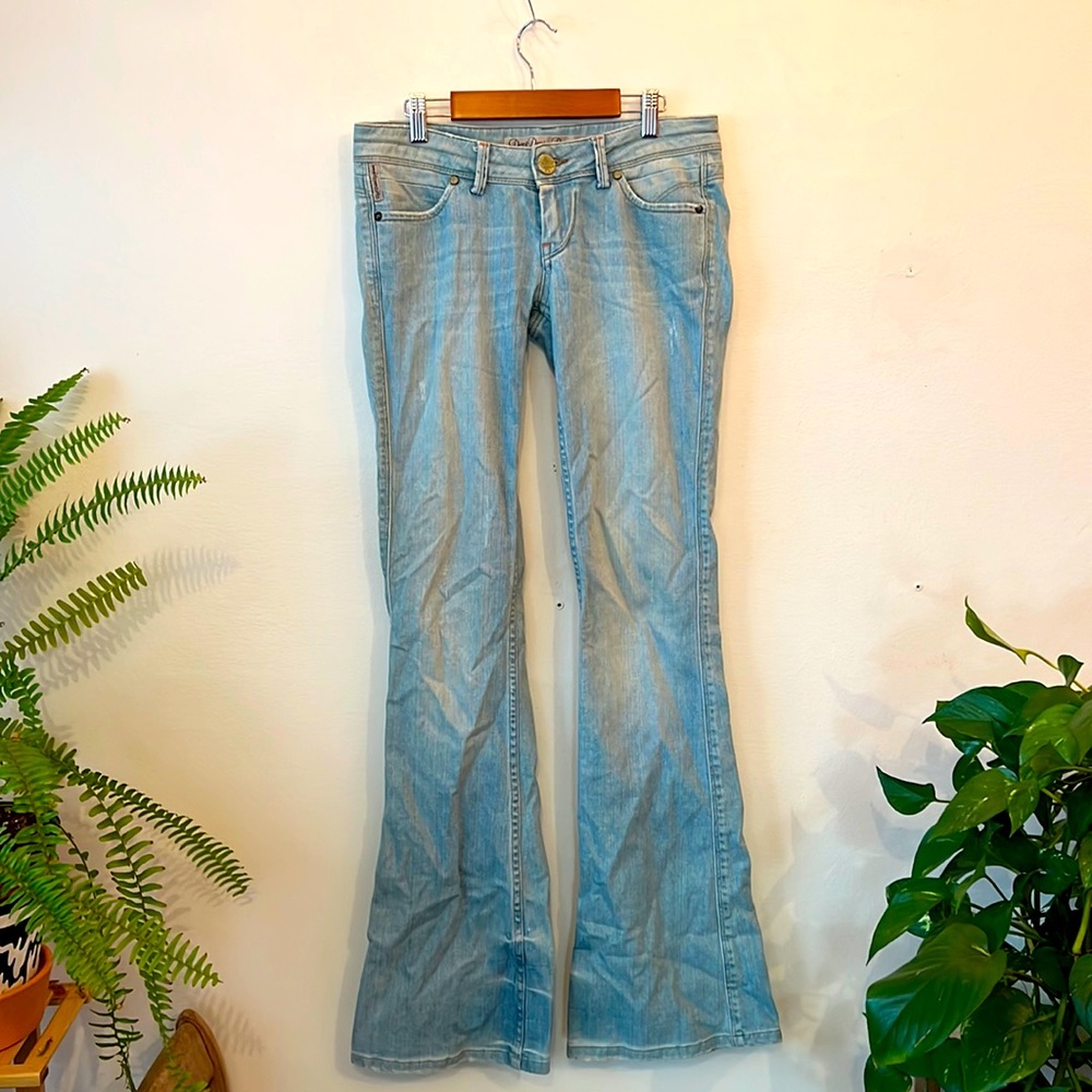Vintage Low rise Light wash Skinny Flared Jeans